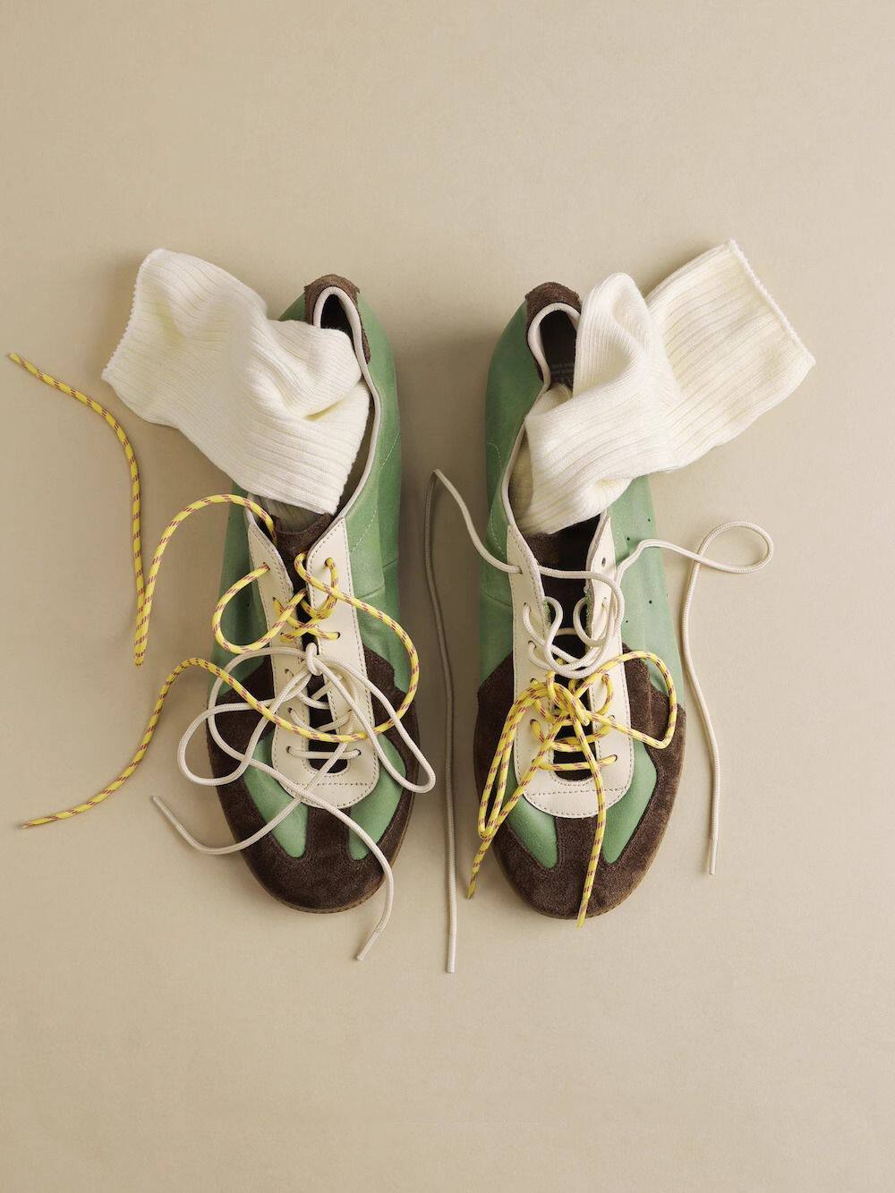 Crossfit Hard - Vintage-Inspired Mixed Media Sneakers for Men